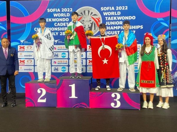 Taekvondo üzrə Sumqayıt idmançısının növbəti uğuru -FOTO