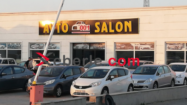 Sumqayıtda bu avtosalonda  avtomobildən meyit tapılıb - FOTO (YENİLƏNİB)