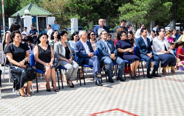 Sumqayıt Dünya məktəbində şəhid, qazi övladlarının ödənişsiz təhsil alması üçün kvota ayrıldı (FOTO+VİDEO)