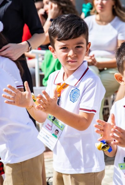 Sumqayıt Dünya məktəbində şəhid, qazi övladlarının ödənişsiz təhsil alması üçün kvota ayrıldı (FOTO+VİDEO)
