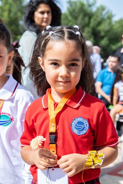 Sumqayıt Dünya məktəbində şəhid, qazi övladlarının ödənişsiz təhsil alması üçün kvota ayrıldı (FOTO+VİDEO)