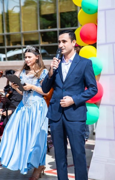 Sumqayıt Dünya məktəbində şəhid, qazi övladlarının ödənişsiz təhsil alması üçün kvota ayrıldı (FOTO+VİDEO)