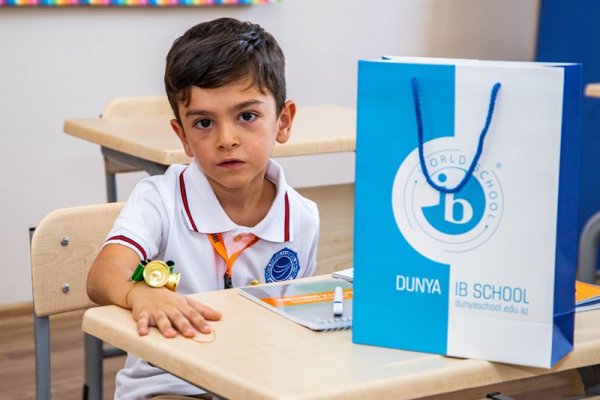 Sumqayıt Dünya məktəbində şəhid, qazi övladlarının ödənişsiz təhsil alması üçün kvota ayrıldı (FOTO+VİDEO)