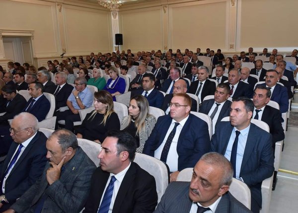 Sumqayıtda şəhid ailələri və qazilərlə bağlı müşavirə keçirildi-FOTOLAR