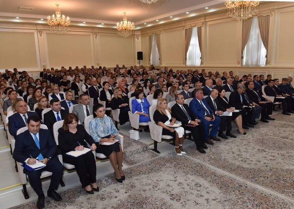 Sumqayıtda şəhid ailələri və qazilərlə bağlı müşavirə keçirildi-FOTOLAR