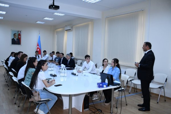 Müəllim və tələbələr Sumqayıt Kimya Sənaye Parkında olublar - FOTO