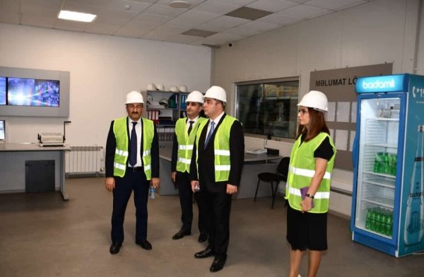 Müəllim və tələbələr Sumqayıt Kimya Sənaye Parkında olublar - FOTO