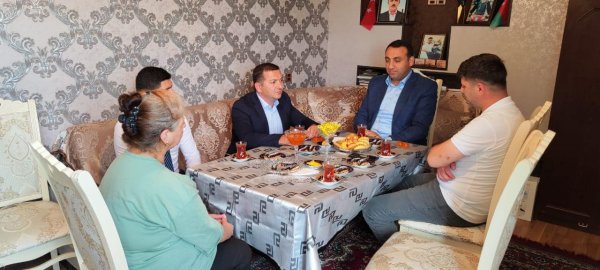 Sumqayıtda şəhid və qazi ailələri ziyarət edildi - FOTOLAR