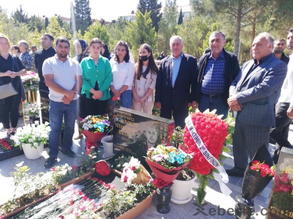 Sumqayıtda 27 Sentyabr- Anım Günü Vətən müharibəsi şəhidləri yad edilib - VİDEO (FOTO)
