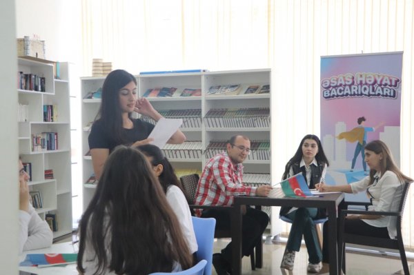 Sumqayıtda breyn-rinq formatında bilik yarışı keçirilib - FOTOLAR