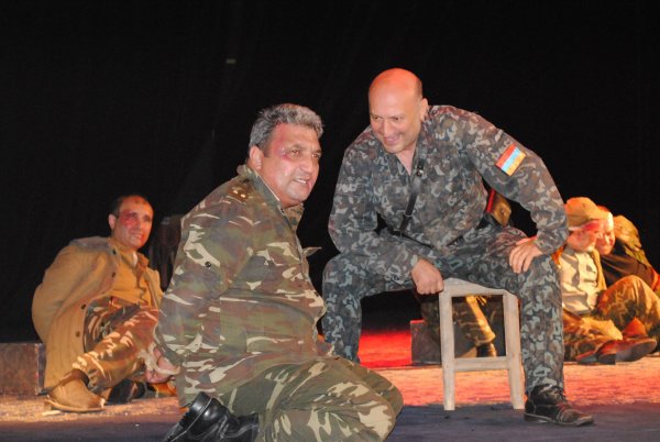 Sumqayıt teatrında 54-cü mövsümdə "Missiya"sı - FOTOLAR