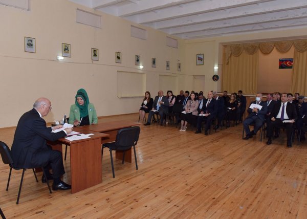Sumqayıtda icra başçısı səyyar qəbul keçirdi - FOTO