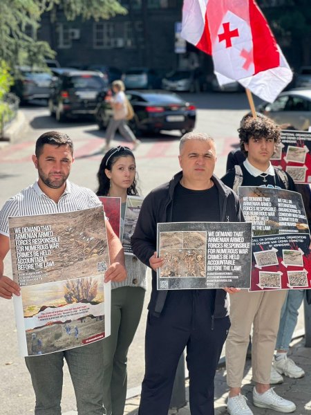 Tbilisidə Ermənistan cinayətlərinə qarşı aksiyalar keçirilib