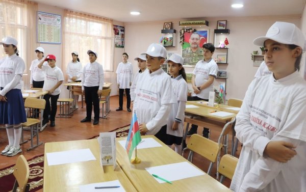 Sumqayıtda “Şagird - Diksiya Klubu” layihəsi icra olunur - FOTOLAR