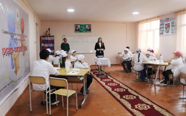 Sumqayıtda “Şagird - Diksiya Klubu” layihəsi icra olunur - FOTOLAR