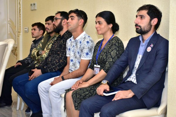 Sumqayıtda "Şəhid ailələri və qazilərin hüquqi təminatı" layihəsi çərçivəsində növbəti tədbir təşkil olundu - FOTO