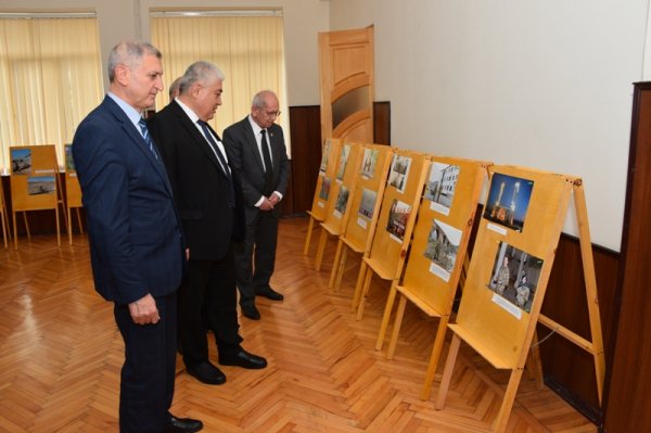 SDU-da 8 Noyabr – Zəfər Gününə həsr olunmuşfotosərgi təşkil edildi - FOTO