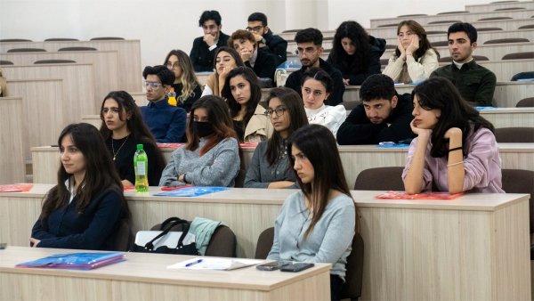 MİDİB təşkilatının icra etdiyi layihə çərçivəsində Bakı şəhərində “Sosial sahibkarlığın və müəssisələrin təşkili” adlı təlim təşkil olunub - FOTO