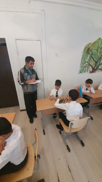 Sumqayıtın bu təhsil ocağında Zəfər gününə həsr olunmuş şahmat yarışı keçirilib - FOTOLAR Sumqayıtın bu təhsil ocağında Zəfər gününə həsr olunmuş şahmat yarışı keçirilib - FOTOLAR