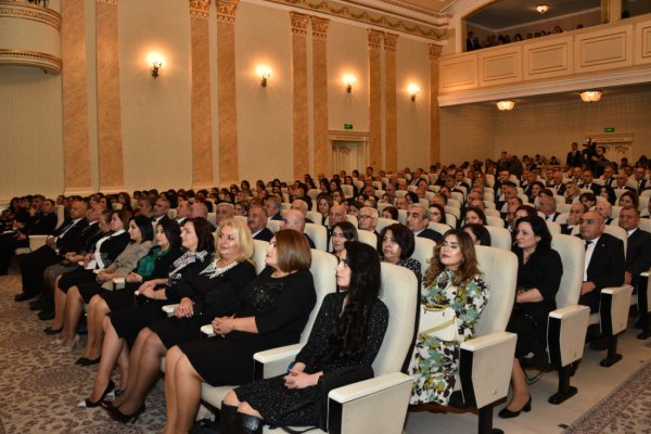 Sumqayıt Dövlət Universitetinin 60 illik yubileyi təntənə ilə qeyd edildi -FOTOLAR