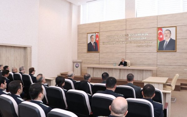 Baş prokuror Sumqayıt və Qubadlı sakinlərini qəbul edib - FOTO
