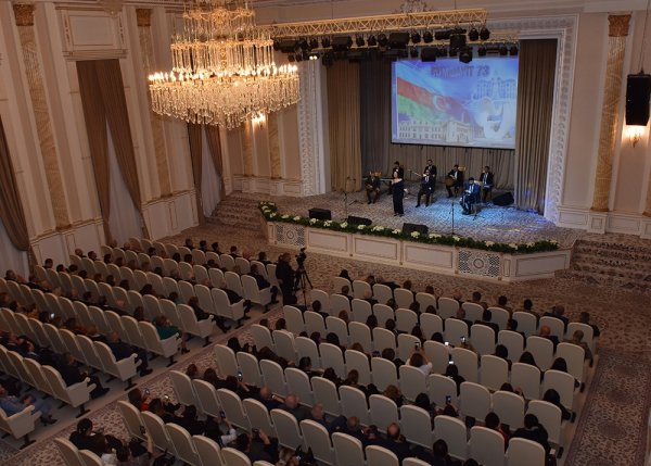 Sumqayıtın şəhər statusu almasnının 73-cü ildönümü qeyd edildi – FOTO