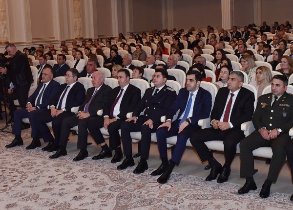 Sumqayıtın şəhər statusu almasnının 73-cü ildönümü qeyd edildi – FOTO