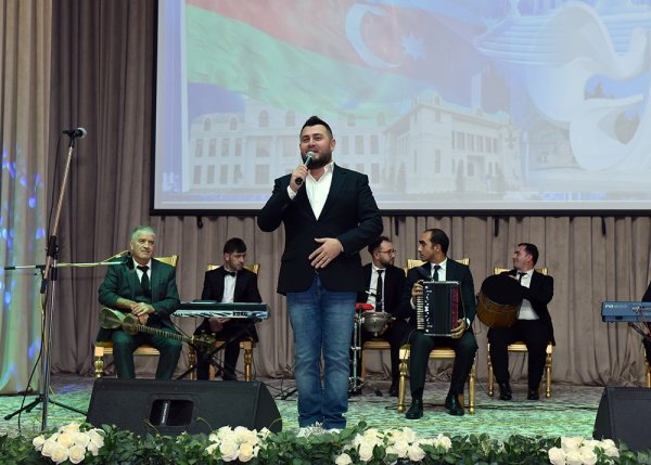 Sumqayıtın şəhər statusu almasnının 73-cü ildönümü qeyd edildi – FOTO