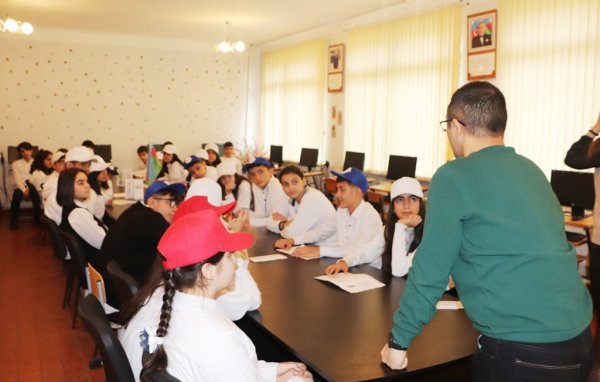 Sumqayıtda natiqlik dərslərinin növbəti qrupuna yekun vurulub - FOTO