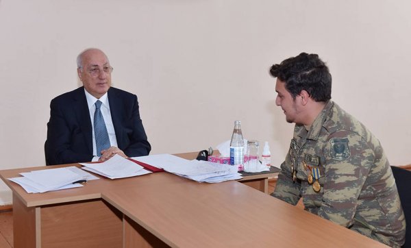 Sumqayıtda icra başçısı növbəti səyyar qəbul-görüş keçirib - FOTO