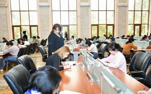 Kitabxana müdiri olmaq istəyənlər imtahan verib