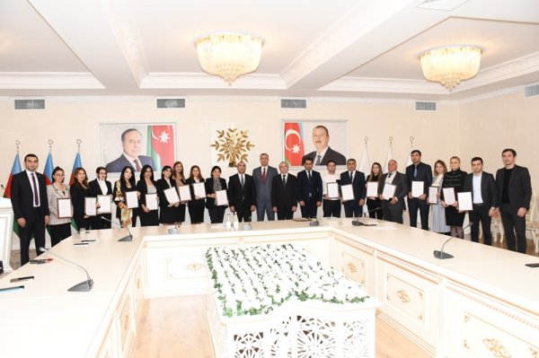 YAP Sumqayıt şəhər təşkilatında fəallarla görüş keçirilib - FOTO YAP Sumqayıt şəhər təşkilatında fəallarla görüş keçirilib - FOTO