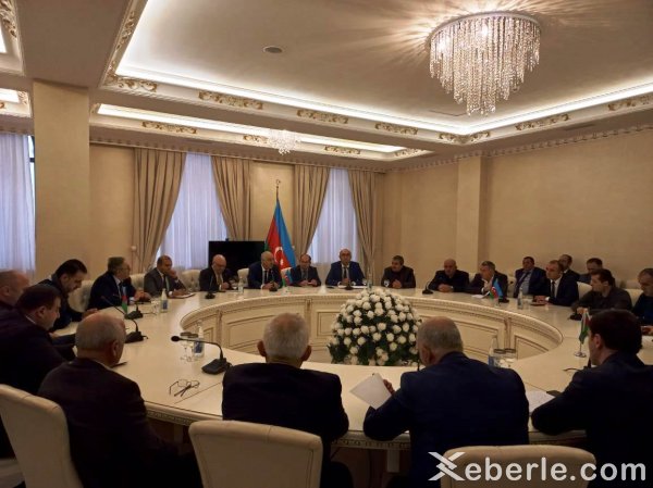 Dövlət Ekoloji Ekspertiza Agentliyi Sumqayıtda ictimai dinləmə keçirdi - FOTOLAR Dövlət Ekoloji Ekspertiza Agentliyi Sumqayıtda ictimai dinləmə keçirdi - FOTOLAR