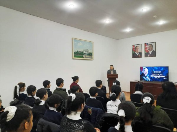 Sumqayıt şəhərinin Tarixi Muzeyində ümummilli lider Heydər Əliyevin anım tədbiri keçirilib -FOTO Sumqayıt şəhərinin Tarixi Muzeyində ümummilli lider Heydər Əliyevin anım tədbiri keçirilib -FOTO