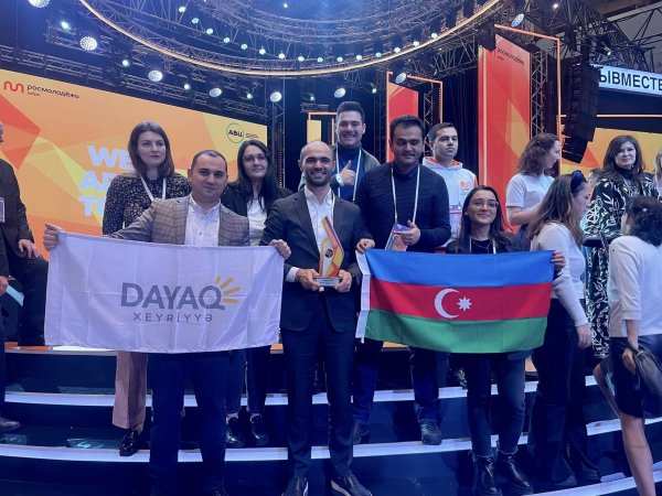 Azərbaycanı təmsil edən xeyriyyə layihəsi Moskvada qalib olub - FOTO