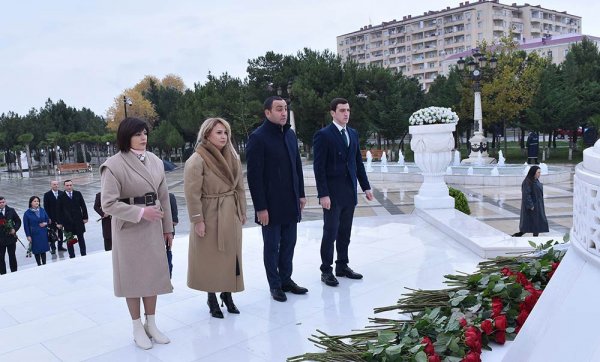 Ümummilli lider Heydər Əliyev Sumqayıtda anıldı