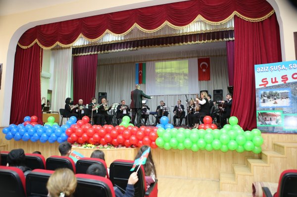 Sumqayıt şəhər Mədəniyyət evində “Şuşa ili”nə həsr olunan tədbir təşkil olunub - FOTO
