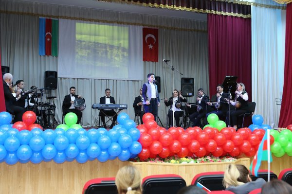 Sumqayıt şəhər Mədəniyyət evində “Şuşa ili”nə həsr olunan tədbir təşkil olunub - FOTO