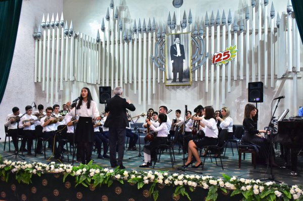 Sumqayıtda Bülbülün 125 illiyinə həsr olunan konsert proqramı təqdim olunub - FOTO