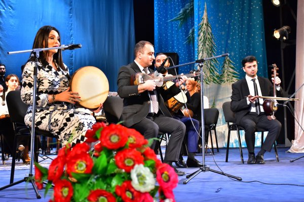Sumqayıtda “Gücümüz həmrəyliyimizdədir” adlı ilin yekun hesabat konserti keçirilib - FOTOLAR