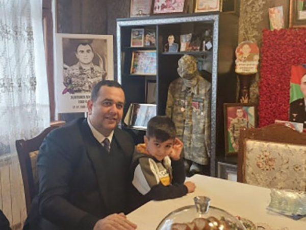 Sumqayıtda şəhid ailəsi ziyarət olunub - FOTO