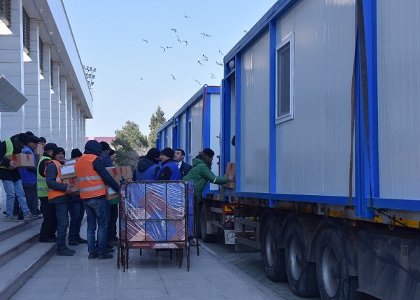 Sumqayıtdan Türkiyəyə növbəti yardım göndərilir - FOTOLAR