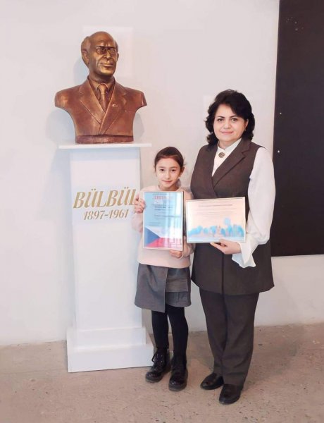 Sumqayıtlı şagirdlər müsabiqədə uğurla çıxış ediblər - FOTO