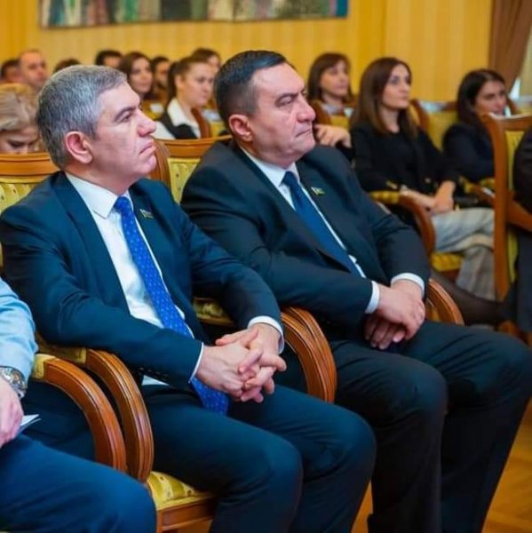 Deputatlar "Peşə bacarığı olan işçilər üçün davamlı iş imkanları" adlı tədbirdə - FOTO
