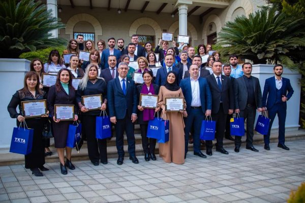 Deputatlar "Peşə bacarığı olan işçilər üçün davamlı iş imkanları" adlı tədbirdə - FOTO