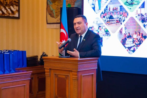 Deputatlar "Peşə bacarığı olan işçilər üçün davamlı iş imkanları" adlı tədbirdə - FOTO