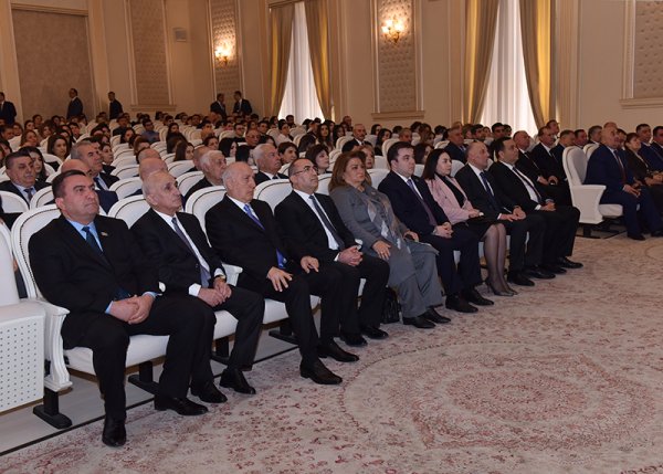 Sumqayıtda “Heydər Əliyev İli” çərçivəsində tədbir keçirilib - FOTOLAR