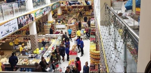 Sumqayıtda ilin ən möhtəşəm alış-veriş kampaniyası – “Hiper market”in ad gününə özəl