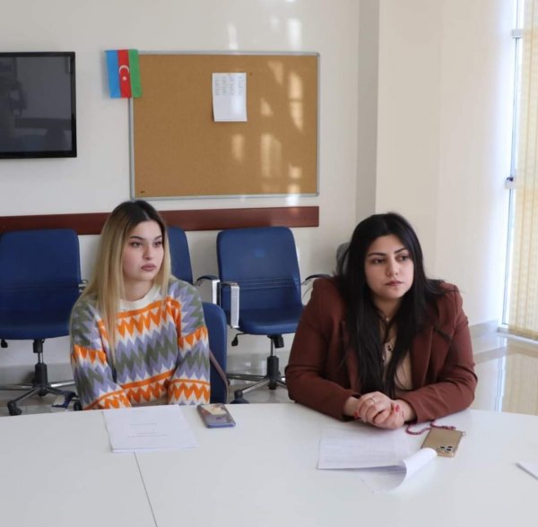 Sumqayıtda yeni yaradılmış “Gənclərin İnklüziv İnkişafına Dəstək” təşəbbüs qrupu görüş keçirib - FOTO