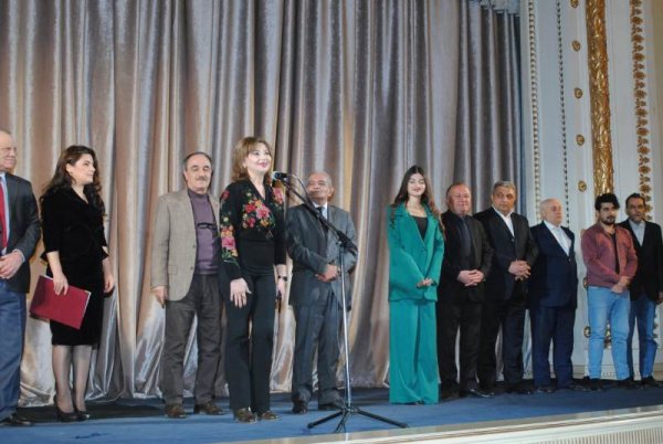 Sumqayıt teatrında 55 il sonra yenidən  "Müsyo Jordan və Dərviş Məstəli Şah" - FOTOLAR